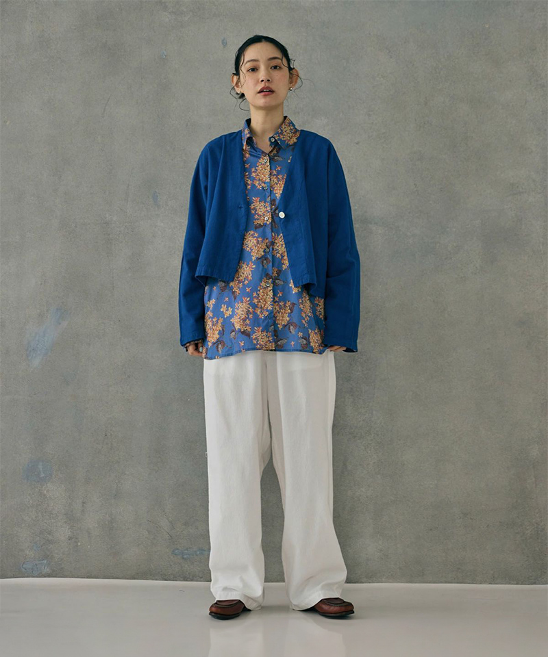 LIBERTY SHIRT ネイビー全身